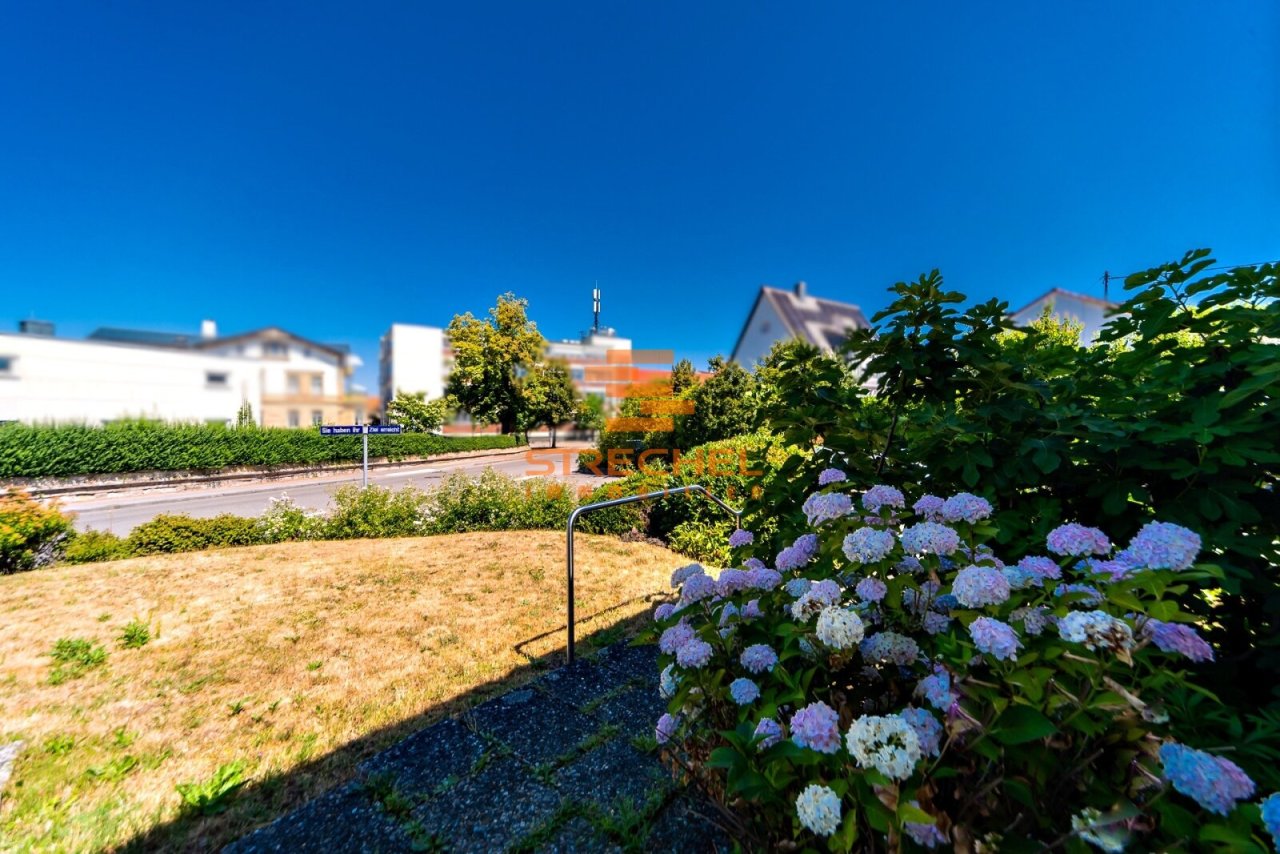 vorderer Gartenteil