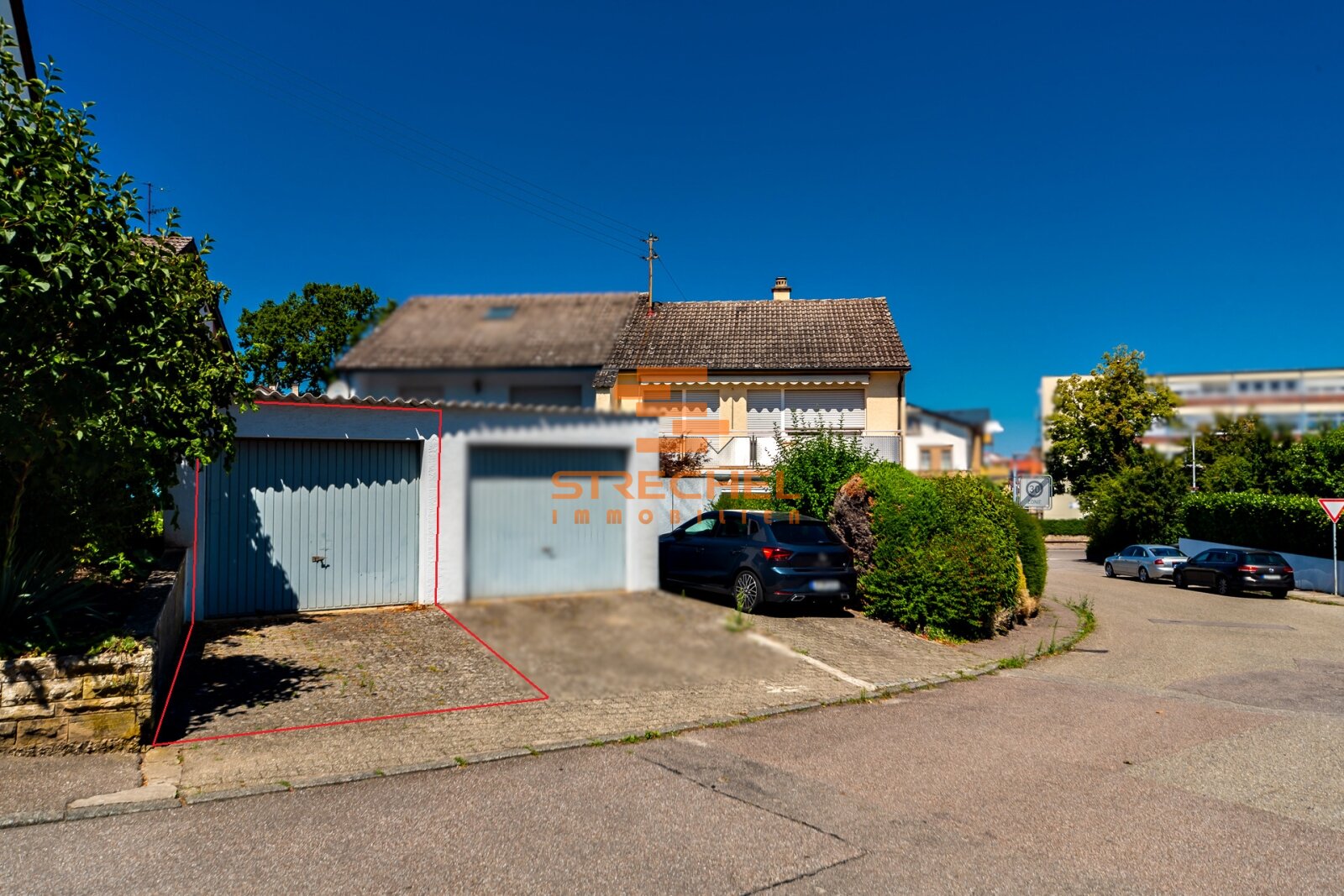 Einzelgarage mit Stellfl. zzgl. 15.000 €