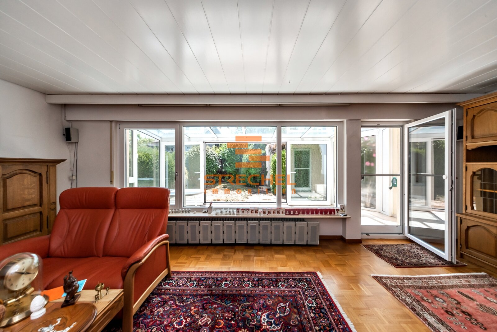 Wohnzimmer mit WG